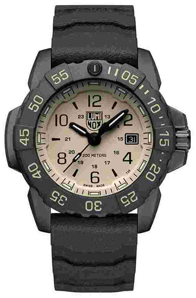 Luminox
Navy SEAL Black Rubber Interchangeable Strap Men Watch XS.3251.CBNSF.SET