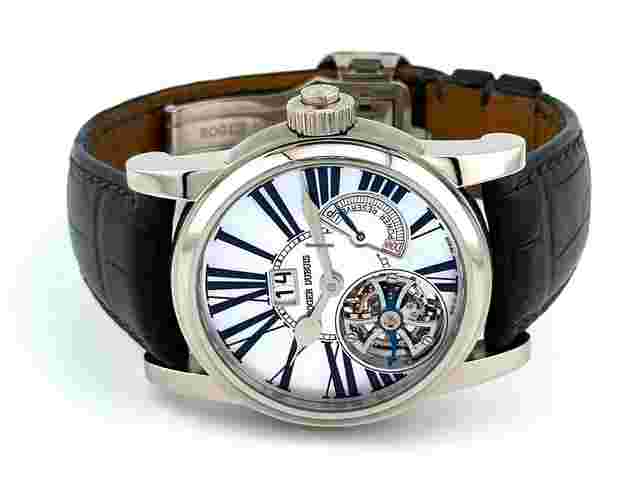 Roger Dubuis Hommage
                           
                                 LUCKY #8 Tourbillon Hommage Marine White gold Limited to 28pcs Complete