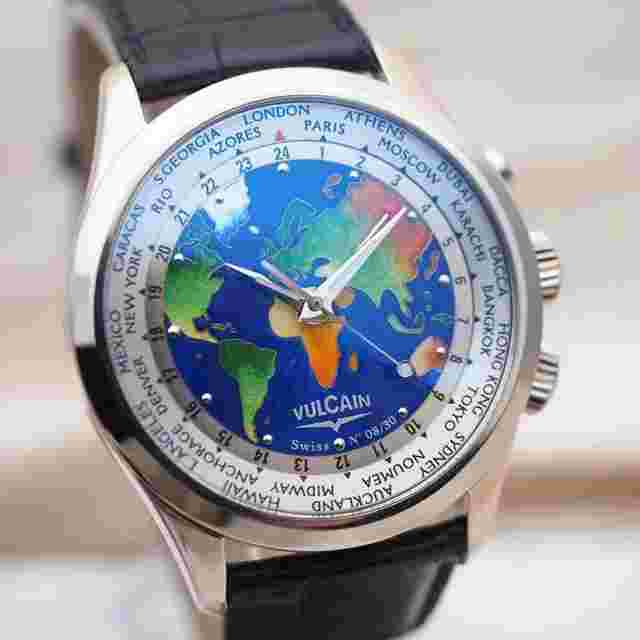 Vulcain Aviator
                           
                                 Limited to 50 pieces of white gold timer alarm WORLD TIMER 100308.128