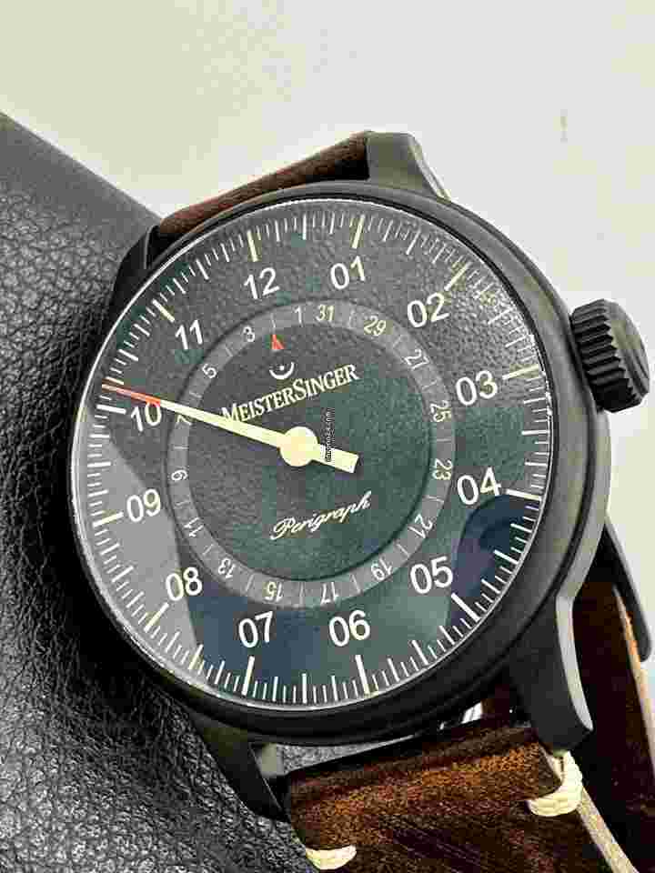 Meistersinger Perigraph
Black Line MSAM1002BL 43mm Swiss Automatic UNWORN
