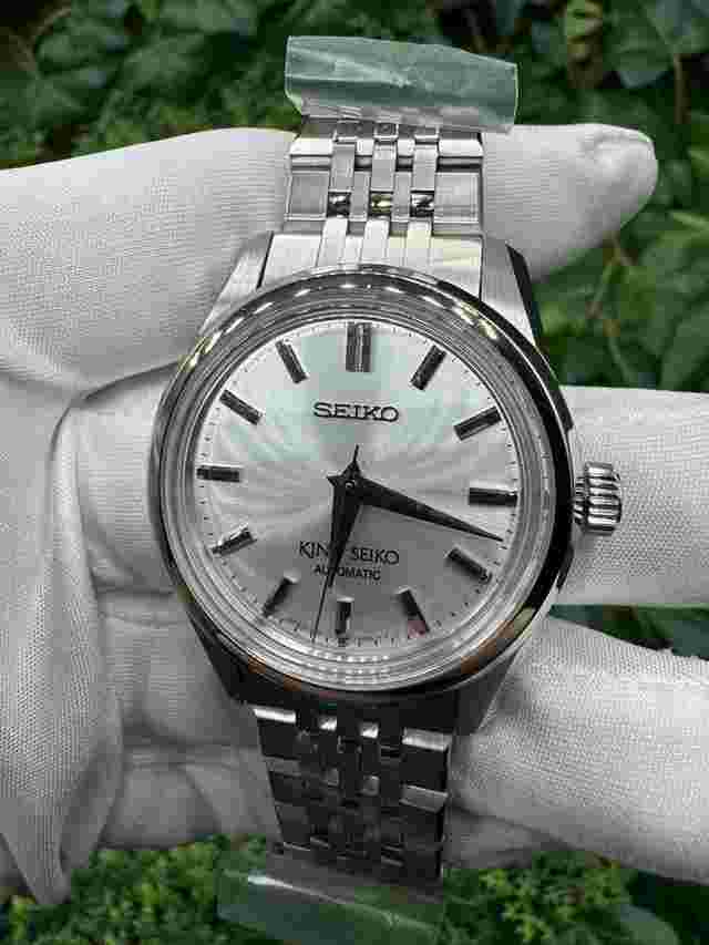 Seiko
                           
                                 Automatic King Seiko Brushed Sliver 43.6mm SPB279