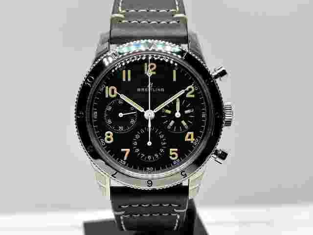 Breitling Aviator 8
                           
                                 AVI ref 765 1953 AB0920 Ltd Ed