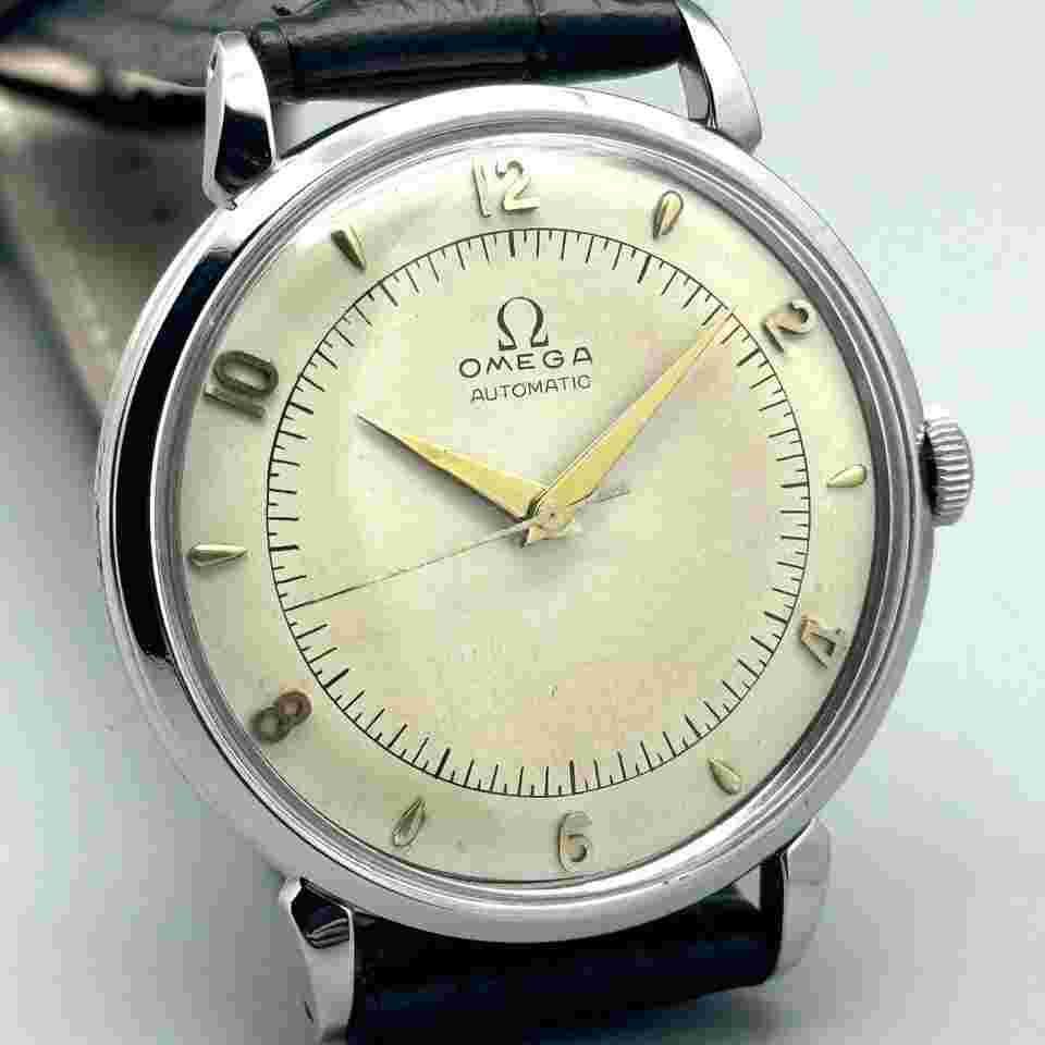 Omega Bumper
Automatic Ref.2446-6 Cal.354