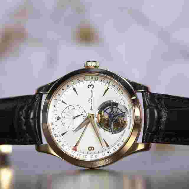 Jaeger-LeCoultre Master Tourbillon
                           
                                 MINT Master Tourbillon Rose Gold Silver Dial 42mm