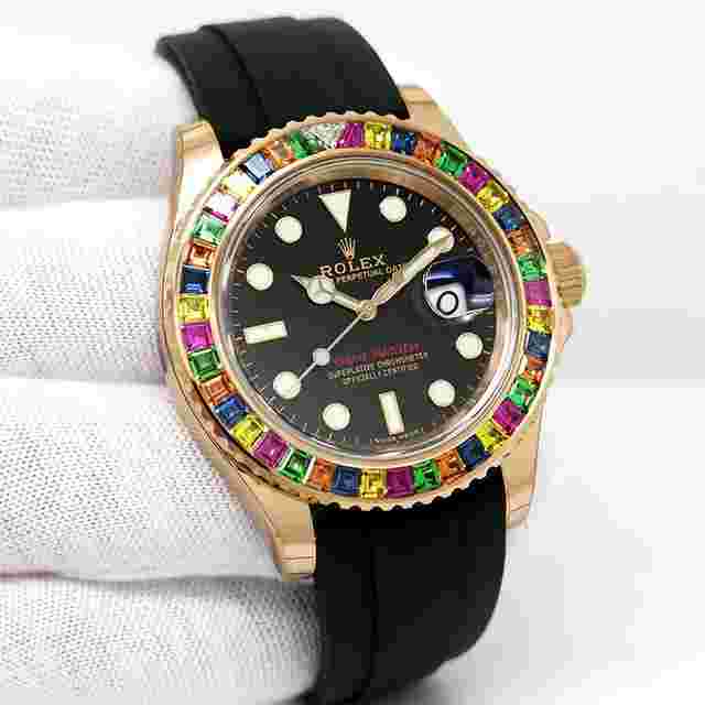 Rolex Yacht-Master 40
                           
                                 116695 Yachtmaster 18K Rose Gold with Gem Set Bezel (New Old Stock)