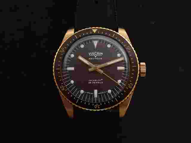 Vulcain
                           
                                 Skindiver Nautique Swiss Automatic Bronze Men's Watch New Full set