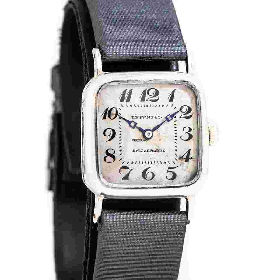 Tiffany
1915 Vintage Longines for Tiffany & Co. Sterling Silver Watch ( 15079)