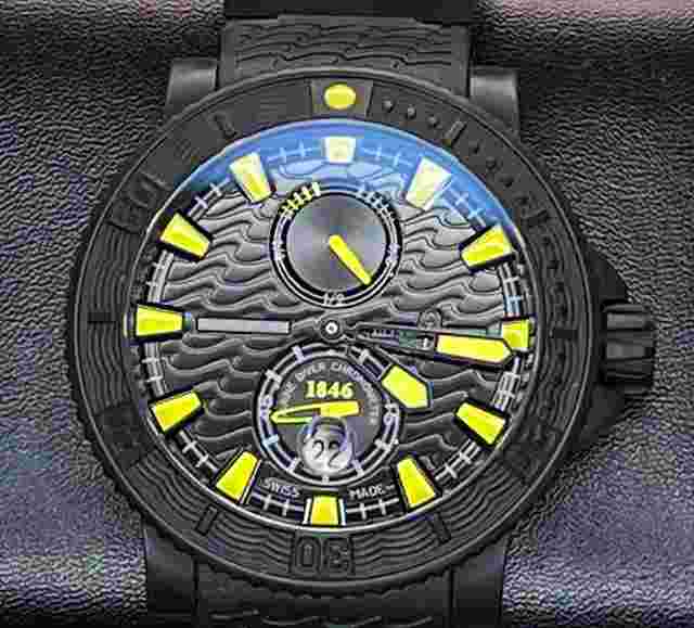 Ulysse Nardin Diver Black Sea
                           
                                 Maxi Marine Black Sea Yellow