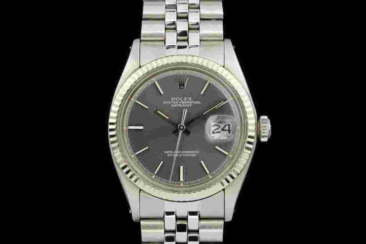 Rolex Datejust 36
36mm 1601 Grey Dial From 1972