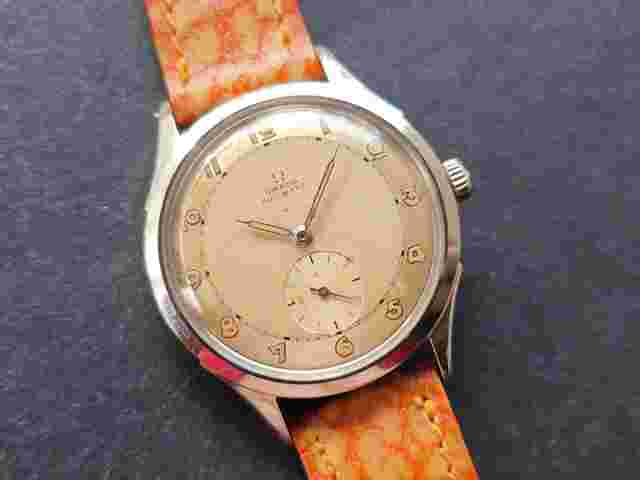 Omega Bumper Automatic 1947s 35 mm Oryginal ref. C2583-4 cal.332 dial bi-color