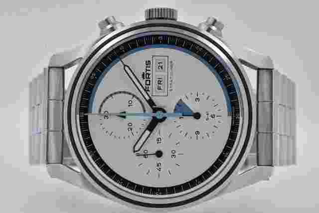 Fortis
                           
                                 Stratoliner S-41 White Dial F2340006 Chronograph