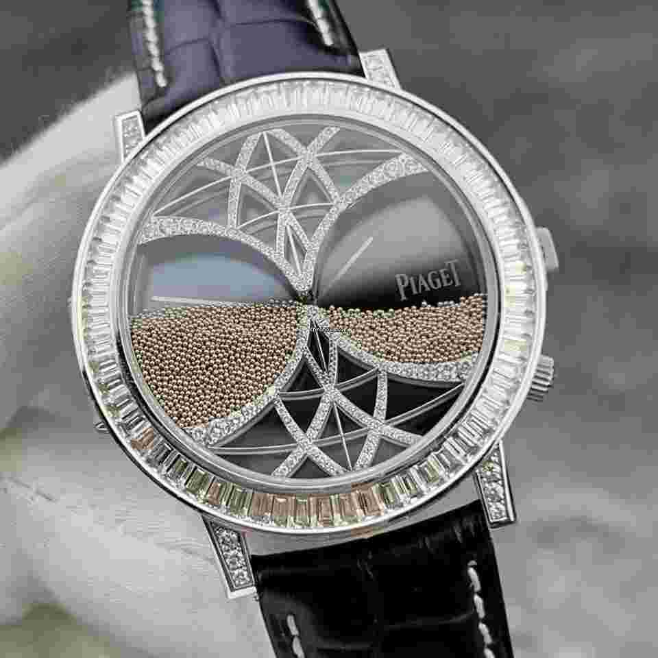 Piaget
                           
                                 Diamond white gold double-sided mechanical watch 43MM.G0A33181