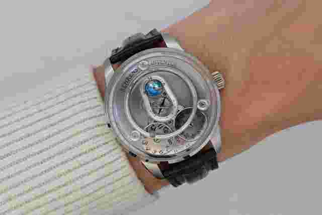 Behrens
                           
                                 Apolar Blue [NEW 2023] - Blue Dial - B020-BLU