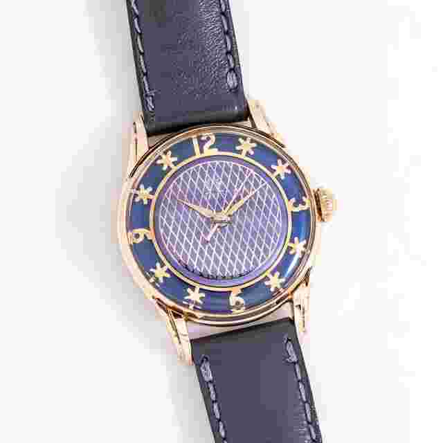 Titus
                           
                                 1980's Ladies Vintage Titus 18k Yellow Gold Plated Steel Watch ( 15103)