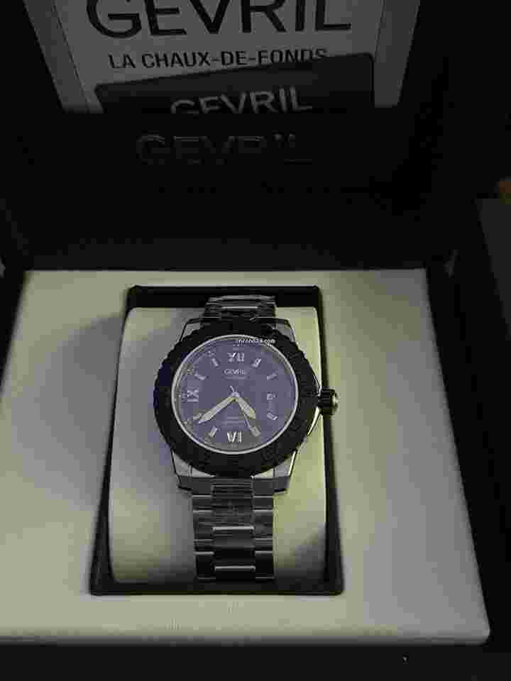 Gevril Mens 3127B Seacloud Swiss Automatic Diver Limited Edition Blue Dial Watch