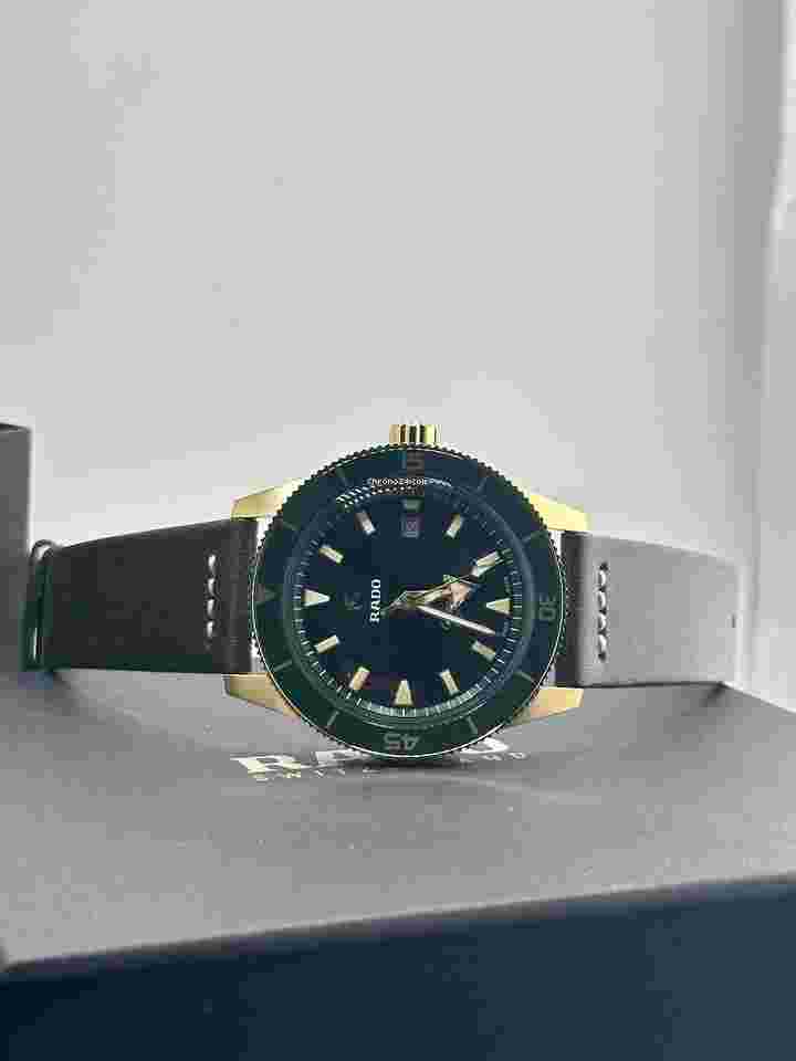 Rado HyperChrome Captain Cook
Automatic Bronze