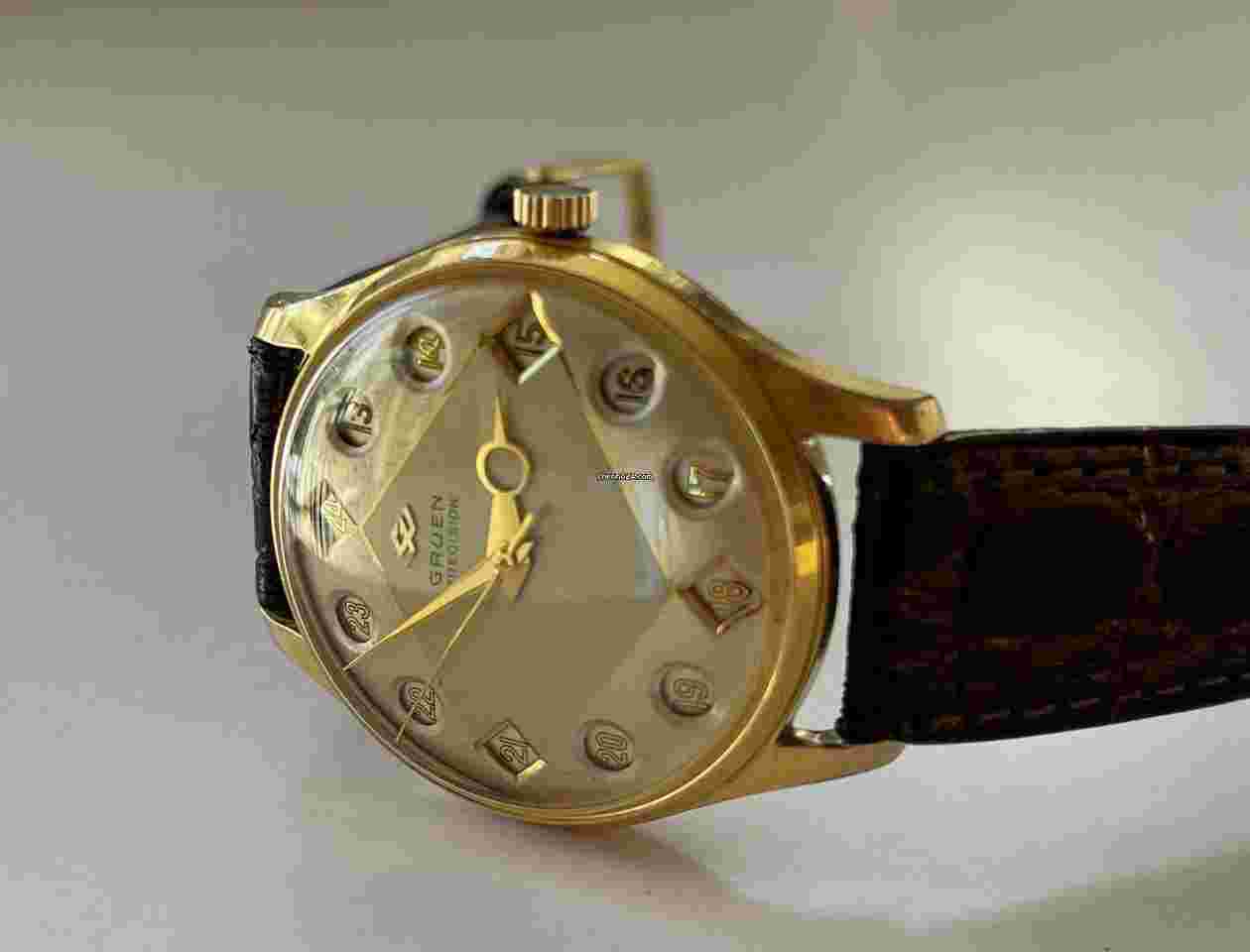 Gruen Precision
                           
                                 Airflight Pilot GMT Jumping Hours TwoTone Dial Cal510RSS Gold Capped Vintage SW