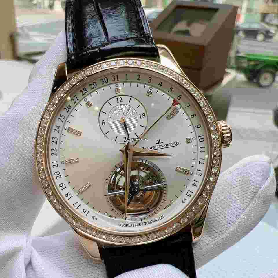 Jaeger-LeCoultre Master Tourbillon
                           
                                 1562401