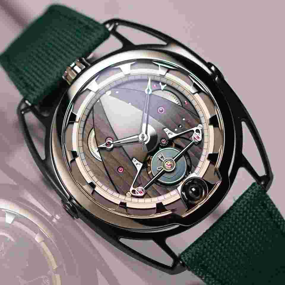 De Bethune DB28
Titanium Limited Edition
