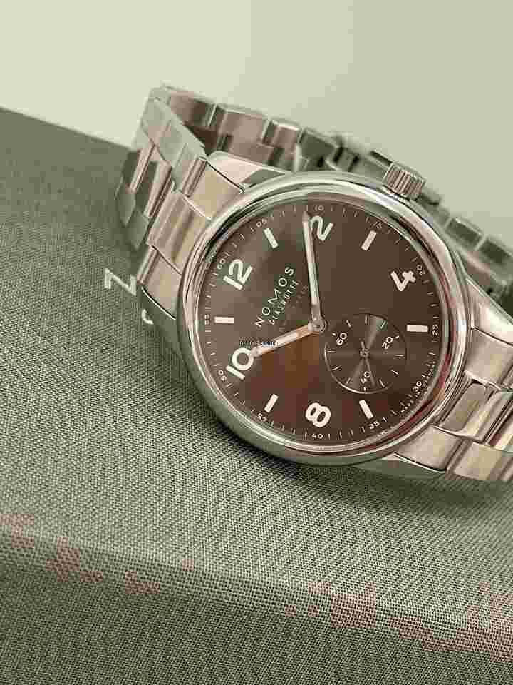NOMOS Club Neomatik
Sport Neomatik 39 Smoke / Neu / 2024 / Full-Set