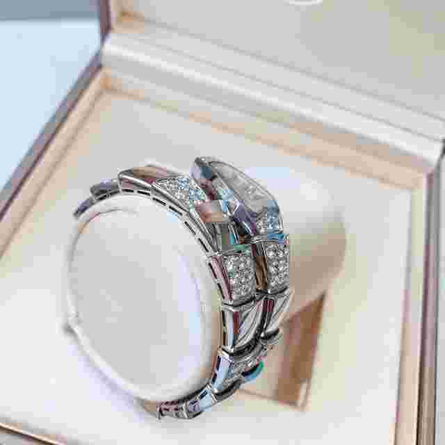 Bulgari Serpenti
                           
                                 Scaglie 26mm
