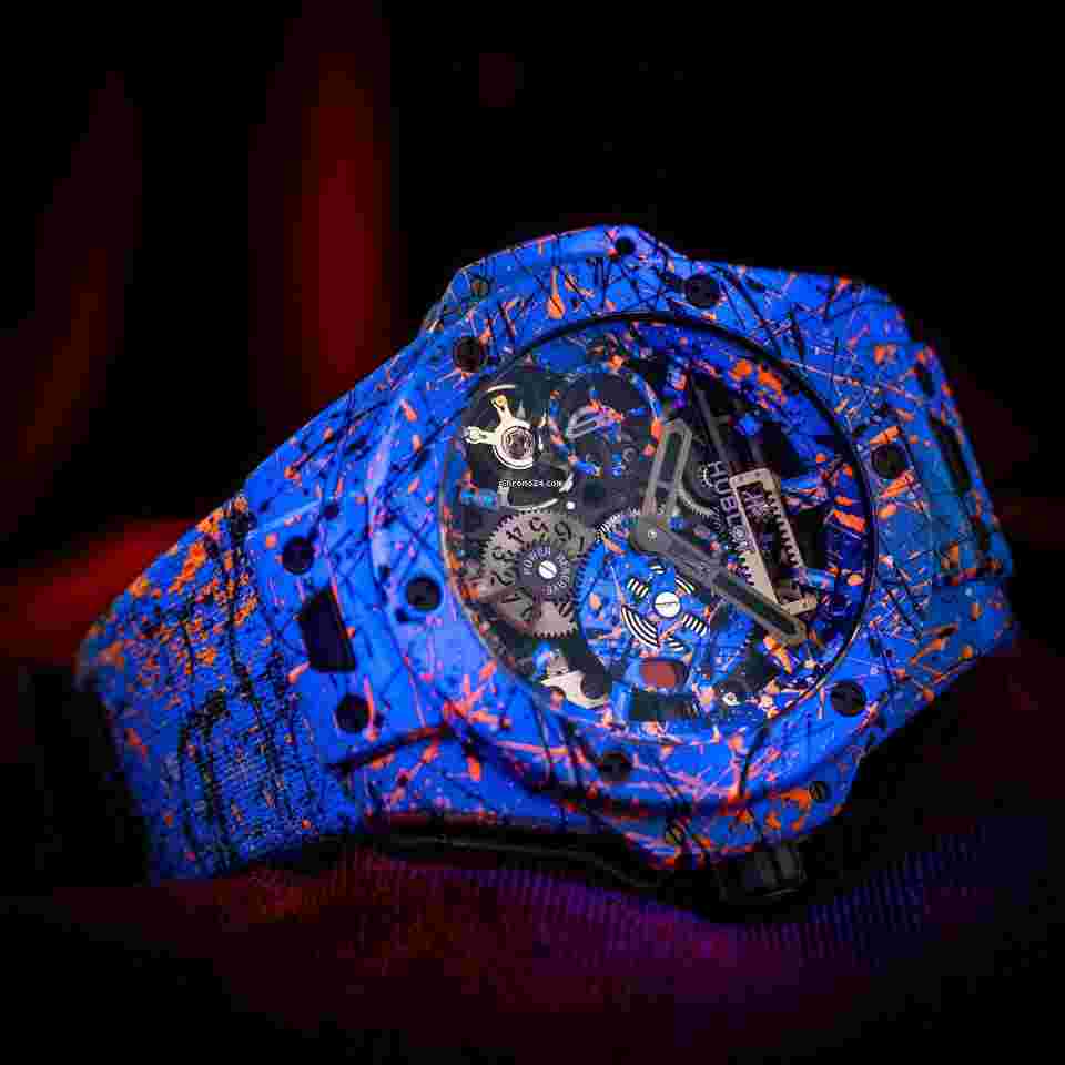 Hublot Big Bang Meca-10
Street Art Limited Edition Complete Set 424.XC.1123.NR.STR23