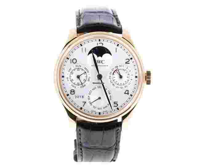 IWC Portuguese Perpetual Calendar
                           
                                 Silver 18 ct 5N gold case Automatic winding rose gold