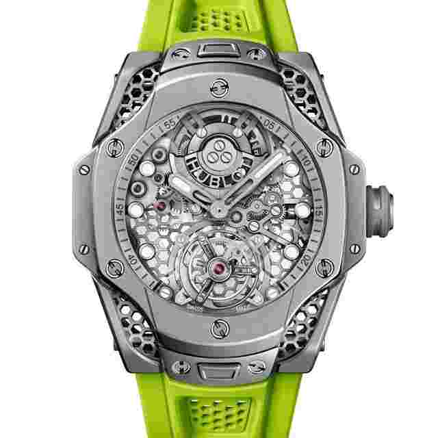 Hublot Big Bang 44 mm
                           
                                 Partnerships Tourbillon SR_A by Samuel Ross Titanium 44mm 428.NX.0101.RX.SRA23