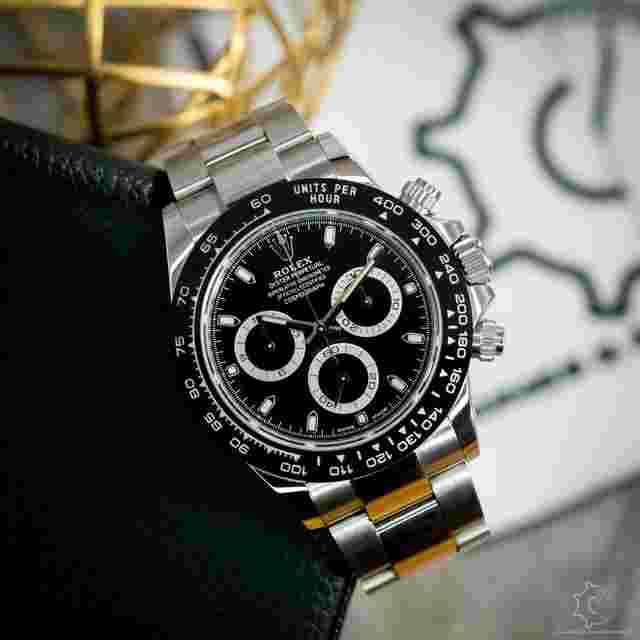 Rolex Daytona
                           
                                 Black Dial Ceramic Bezel "Godzilla"