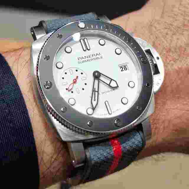 Panerai Submersible
                           
                                 Luna Rossa 42 mm - PAM01579