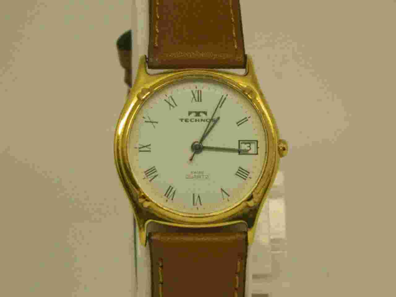 Technos swiss quartz Technos Swiss Watch - Impeccable Condition Vintage 1980's