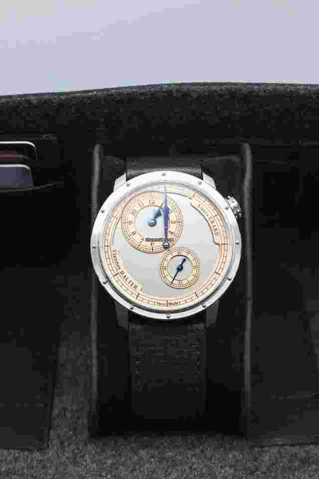 Louis Erard
                           
                                 Le Regulateur x Vianney Halter II 43mm