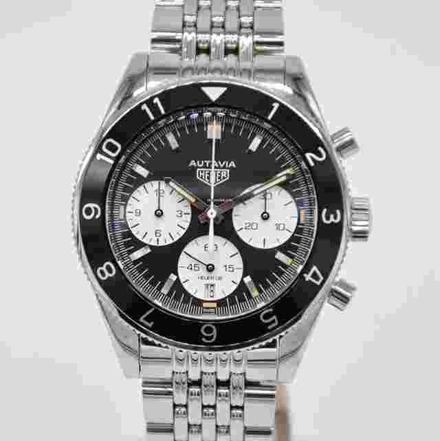 TAG Heuer Autavia
                           
                                 Heritage Chronograph Calibre 02 Black CBE2110.BA0687