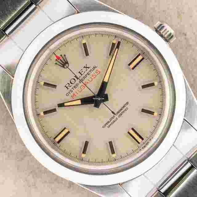 Rolex Milgauss
                           
                                 1019 Milgauss (square lume / wonderful patina / full set from Germany LC 100)