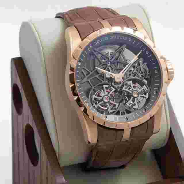 Roger Dubuis Excalibur
                           
                                 Skeleton Double Flying Tourbillon DBEX0395