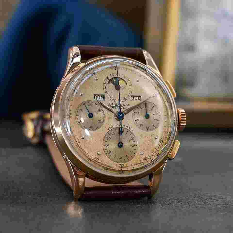Universal Genève Tri-Compax
                           
                                 18kt rose gold Ref. 12552 from fifties