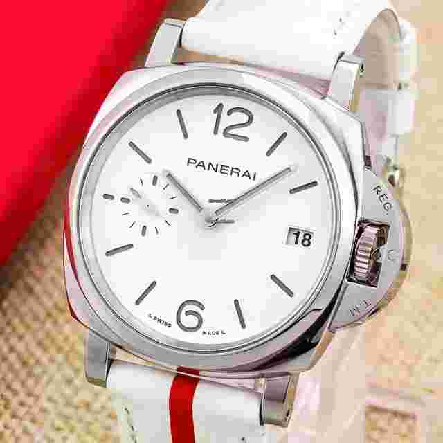 Panerai Luminor Due Luna
                           
                                 Rosa Boutique Edition 38mm Men’s Watch PAM01378