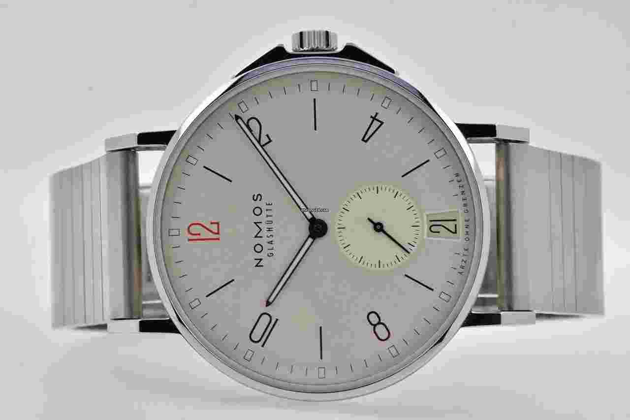 NOMOS Ahoi Datum
Ärzte Ohne Grenzen Limited Edition Date 40mm 551.S2 Ahoi