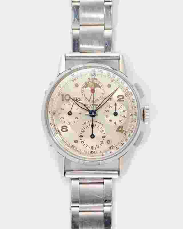 Universal Genève Tri-Compax
                           
                                 Triple Calendar Moon Chronograph S/S Large 37mm Military General WWII Swiss