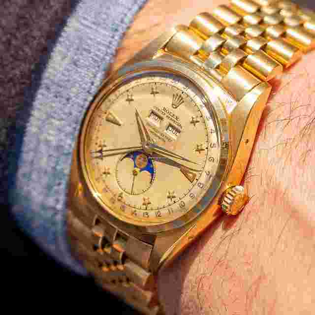 Rolex Oyster Perpetual 36
                           
                                 Ref. 6062 with Star Dial "Stelline" - Triple Calendar with Moonphase from 1951