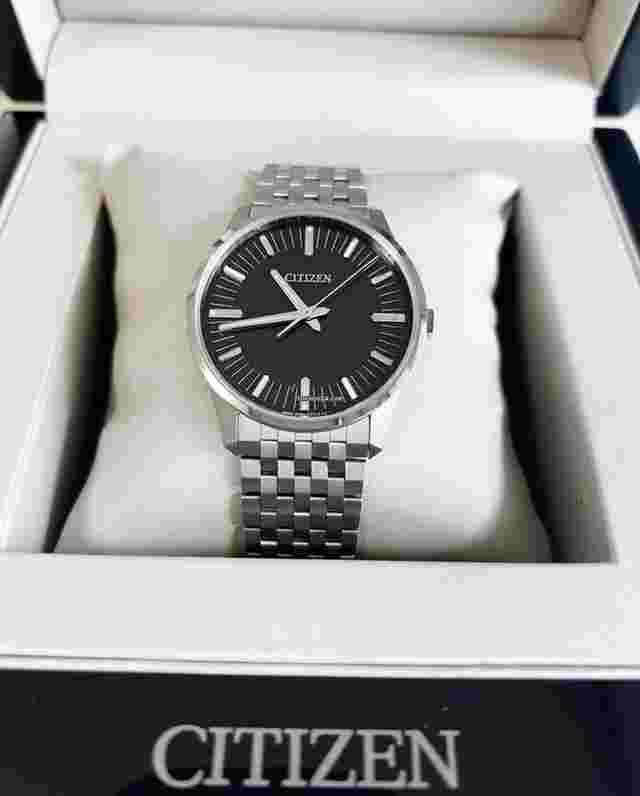 Citizen
                           
                                 The Citizen Quartz