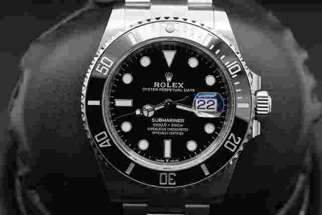 Rolex Submariner Date
                           
                                 41 Date 126610LN