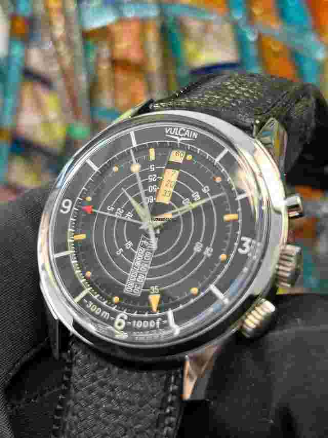 Vulcain Nautical
                           
                                 Vintage Cricket-Nautical 300m-1000f 30 ATM Patents 2568795 2644294