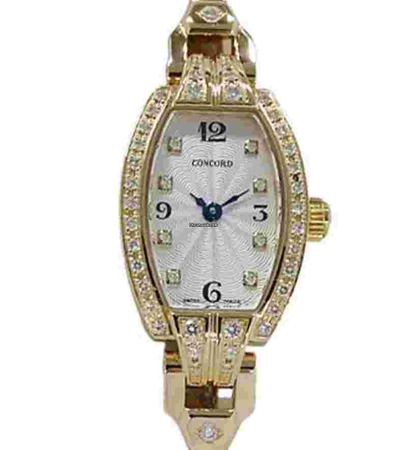 Concord
CLASSIC 16X22MM 54.H5.1425 18K ROSE GOLD WOMEN'S WATCH