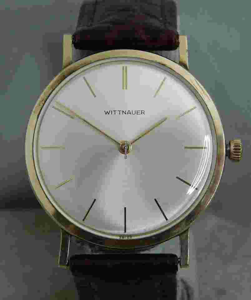 Wittnauer
Classic 6mm thick 10k GF Manual Wind Swiss Made Mens Watch....33mm