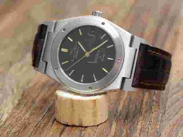 IWC Ingenieur
                           
                                 Graph-Dial black Top Condition