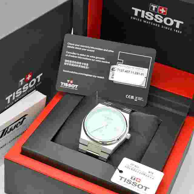 Tissot PRX Powermatic 80
                           
                                 turquoise 40mm New-Unworn