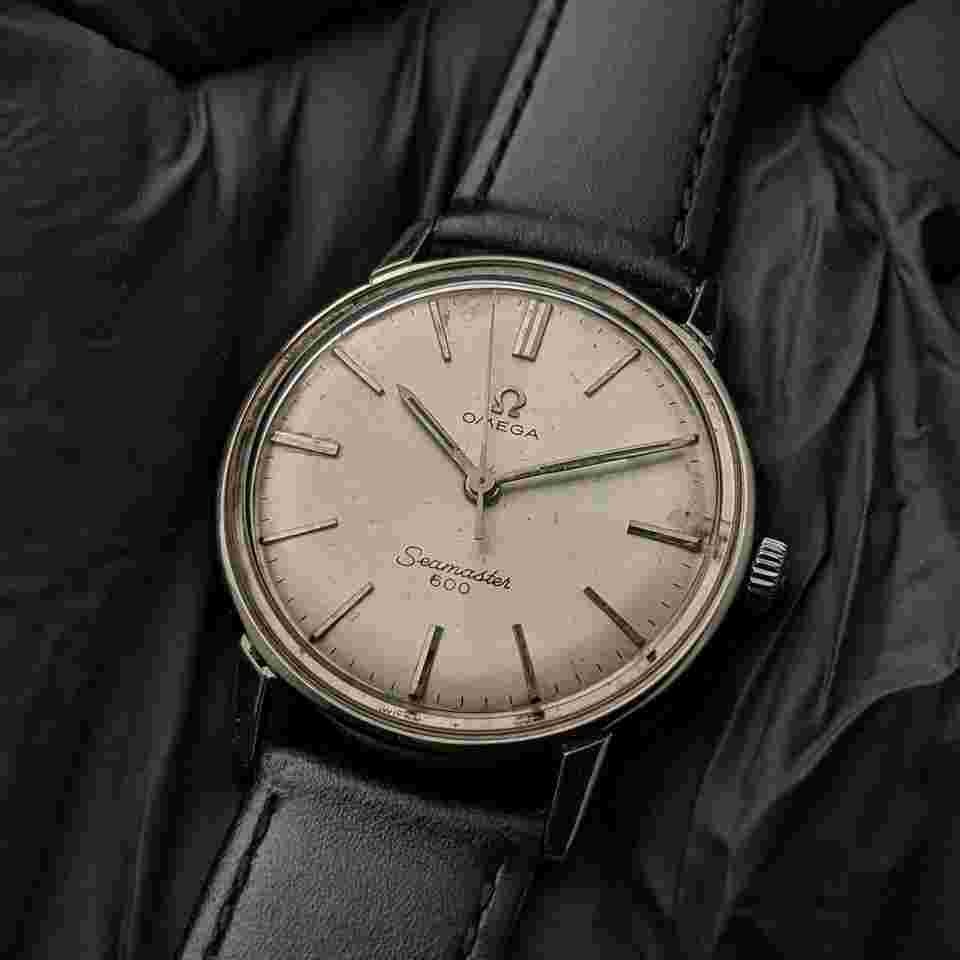 Omega Seamaster
61 Years Old Vintage Omega Seamaster 600 / Ref. 135.011 / Cal. 600 / Vintage 1964