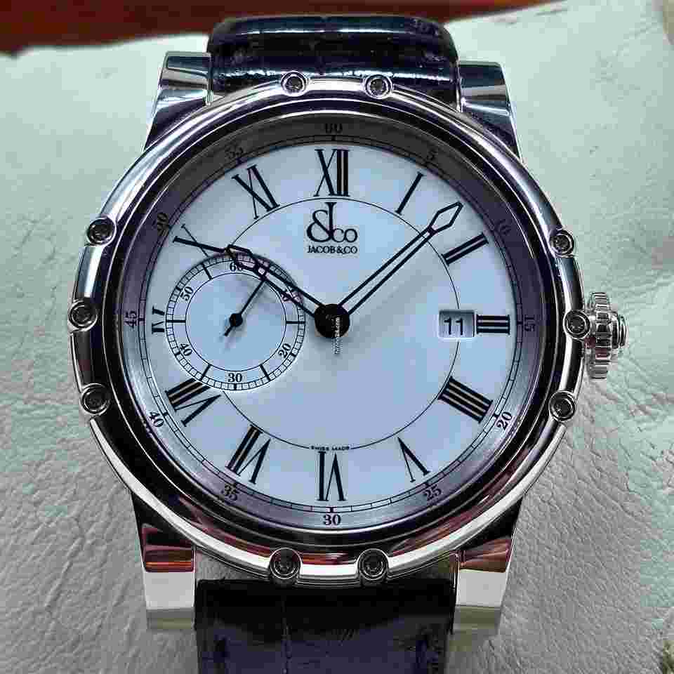 Jacob & Co.
V2 Piece Unique white gold,Manhattan Boutique special creation serviced