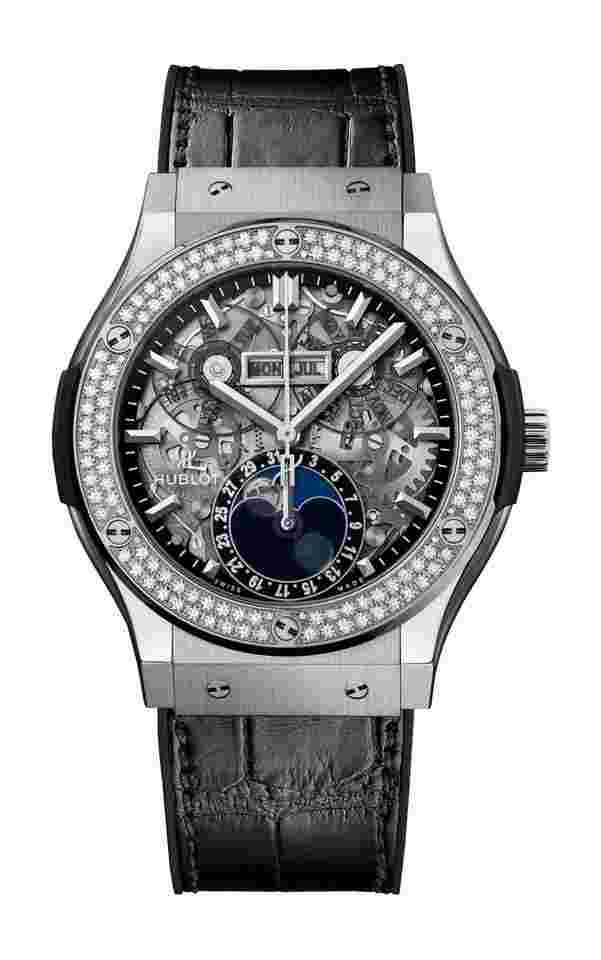 Hublot Classic Fusion Aerofusion
                           
                                 Moonphase Titanium & Diamonds Men's Watch